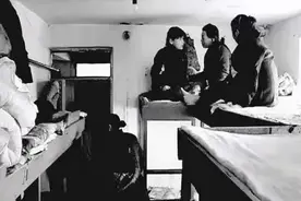 轰动一时的5元旅店关门了，那些无家可归的女人，还能怎样？图片