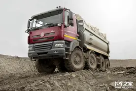 火遍全网的太脱拉！天生“内八字”运动健将，12缸猛男有何魅力？图片