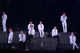 饭上成年爱豆的快乐，他们当中谁才是你心目中那个最性感的男人图片