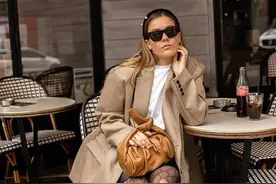 完蛋了！我居然对黑丝真香了图片