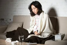 23岁女秘书：上司总是要求我陪同出差，拒绝难以启齿图片