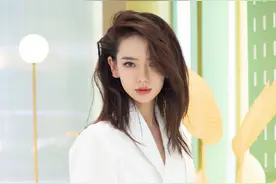 8位当红“妆感美人”，每一位都离不开化妆品，素颜与路人无差图片