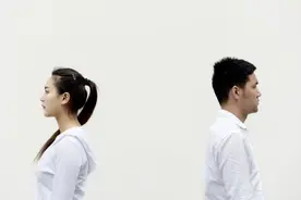《内裤投毒案》解读：男子不满妻子与异性聊天，浸百草枯致其身亡图片
