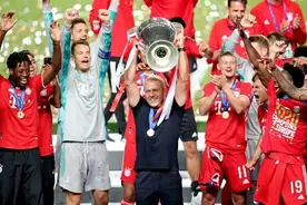 超级笑话！拜仁夺欧冠冠军+巴萨需付500万欧元，球迷：耻辱图片