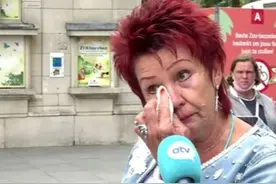 女子爱上黑猩猩，被禁止探望！人和动物之间真的会存在爱情吗？图片