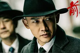 收视率近2.5，排名第二！这部新剧将打开谍战剧尘封的“天花板”图片