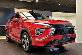 2022款三菱奕歌，1.5T油耗6升，实车比缤智还帅气图片