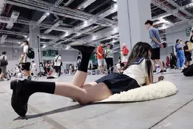 上海漫展事件持续发酵，网友态度一波三折，五官真的决定三观？图片