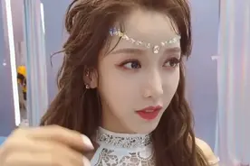 姜贞羽被爆恋爱？是T还是男朋友，小号暴露了一切