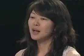 女子拿古玉上节目鉴宝，自称佩戴10年，专家大惊：这你也敢带？图片