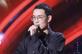 《好声音》：22岁河南小伙成功火出圈，已具备这三个夺冠条件？图片