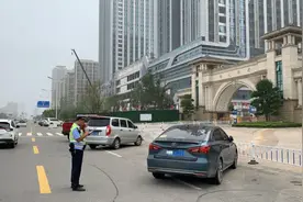创建文明城市 | 文明停车，拒绝违停图片