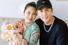 杜淳夫妇庆祝女儿百日宴，王灿抱女儿母爱满满，生图暴露产后身材图片