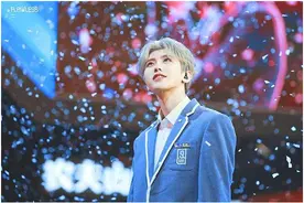 为什么要「追星」？那是照亮生活的一道光图片