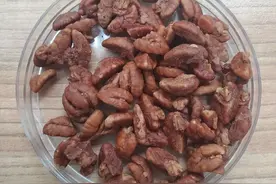 男子血里全是油，超标60多倍！医生说问题出在饮食习惯图片