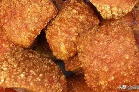 过年炸扣肉，谨记“2不放6窍门”，扣肉金黄不腥，起泡出虎皮！图片