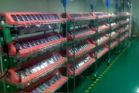 年代感十足！前苹果工程师放出初代iPhone生产线照片图片