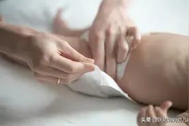 宝宝多久换一次尿不湿？宝宝更换尿不湿的6个原则，你做对了吗图片