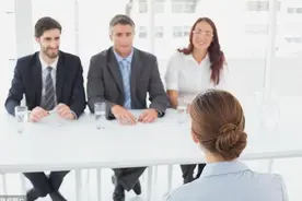 到现在了你还不知道研究生复试考什么？图片
