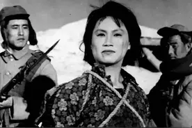 15岁抗日女英雄，被捕后日军用尽酷刑不招供，被侮辱整整一天而亡图片