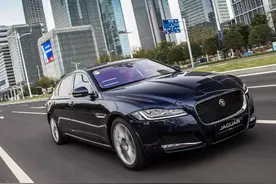 比奥迪A6L更香，花25万买辆高配的捷豹XFL值不值？图片