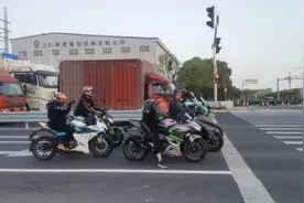 上海摩托车驾照报考人数突然增多，为啥？图片