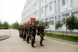 有一种暑假，叫部队实习图片