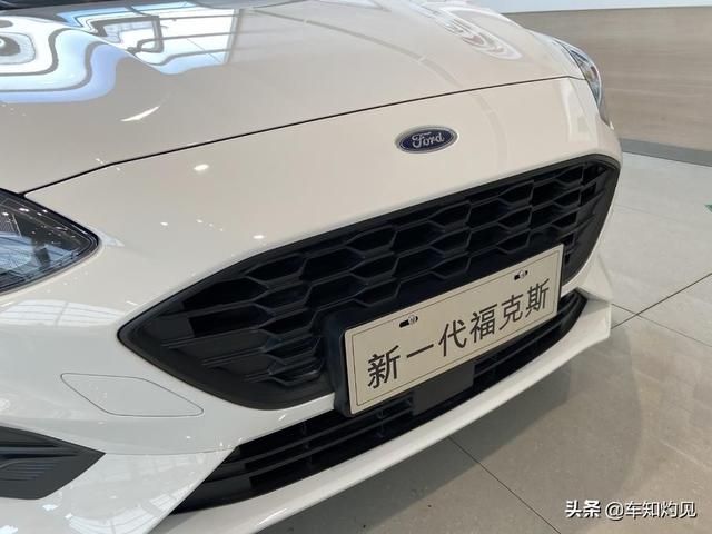 家用车被贴上了运动标签，详细解读2021款福特福克斯