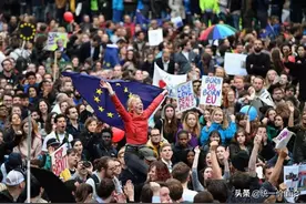 民粹主义与精英主义图片