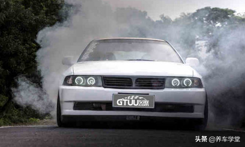 如何用一部手机的钱买辆情怀车？盘点几千块适合年轻人玩的二手车