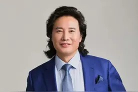 歌唱家戴玉强身后：曾反对儿子唱歌的父亲，小8岁的高情商妻子图片
