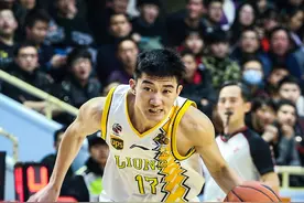 比肩外援单场40+“实干家”孙铭徽是如何炼就的图片