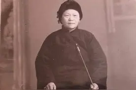故事：奶奶讲《红楼梦》，解说“姑作婆，姨作婆，舅母不能作婆婆”图片