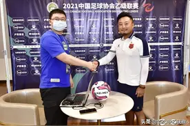 专访上海嘉定汇龙主教练王洪亮 深耕幼儿到青少年足球人才的培养图片