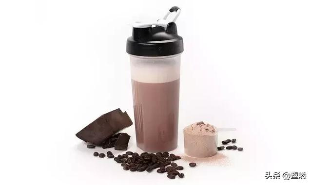 健身补剂No.1“乳清蛋白”和“酪蛋白”有什么区别和优势