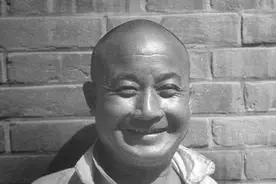 清朝败家王爷：为了吃喝玩乐把祖坟给卖了，最后沦落到拉黄包车图片