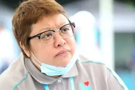 韩红霸气回应河南救灾质疑！直言无愧于心，透露捐赠善款审计进展图片