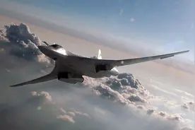 2架俄军轰炸机降落美后院，美国人直言这是浪费钱，遭俄网友回怼图片