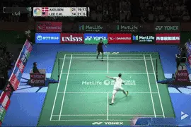 高远球练习时一定要注意的4大问题图片