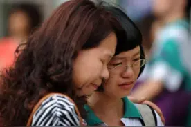 河南考生遭遇提前批退档，只因父亲有“污点”，原来政审还查这些图片