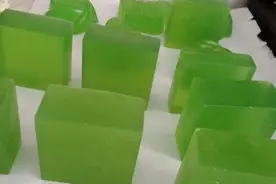 澜芝雅系列护肤品欣赏 （7）玫瑰珍珠霜的制作与功效图片
