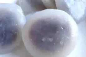 教你做晶莹剔透的豆沙饼，做法非常简单，看着好看，吃着更好吃图片