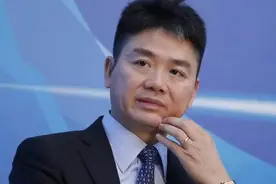 京东为什么因为同一个错误道歉两次？因为刘强东已愤怒到极点图片