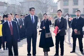 缅甸驻华大使吴苗丹佩一行访问山东师范大学安宁华清中学图片