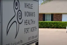 强奸乱伦怀孕不准堕胎，这是哪门子法律？图片