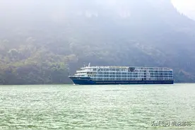 武汉到重庆的游轮于5月31日开航，时间8天7晚，每人需要多少钱图片