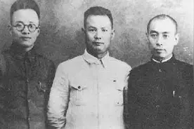 他是开国元帅，儿子女婿皆副国级，姻亲中有开国两位上将一位中将图片