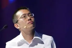 那个27岁当上副总裁，45岁锒铛入狱的“华为太子”，如今怎样了？图片