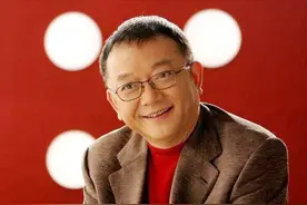 王刚比岳父小9岁，翁婿情深不尴尬图片