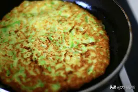 老北京糊塌子，没想到做法这么简单，1分钟出锅，营养好吃还实惠图片